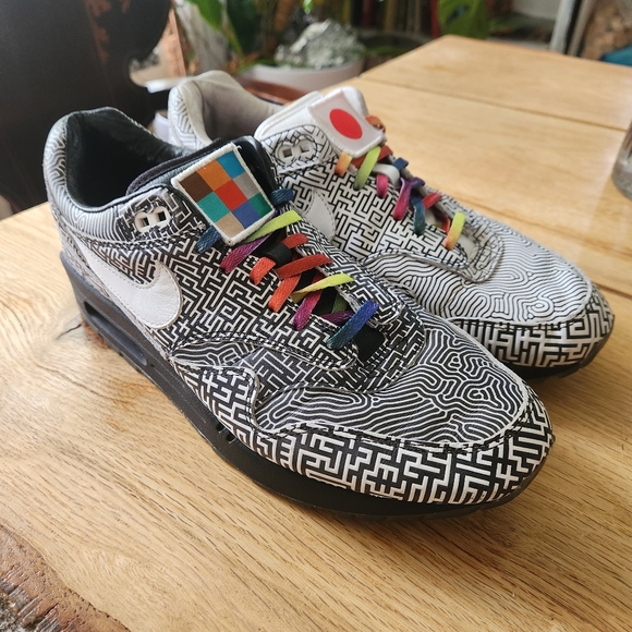 Nike Other - Nike Air Max 1 On Air Tokyo Maze Mens Size 10 White Black Sneakers Leather Shoes